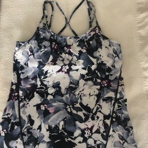 Workout top